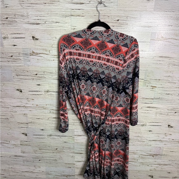 Banana  Republic Wrap Dress paisley pattern blue pink size xl long sleeve - Picture 8 of 8